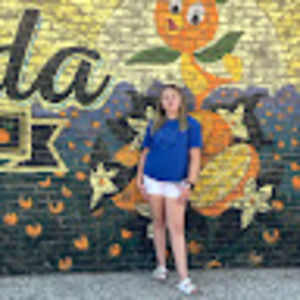 Meet your Posher, Katelyn